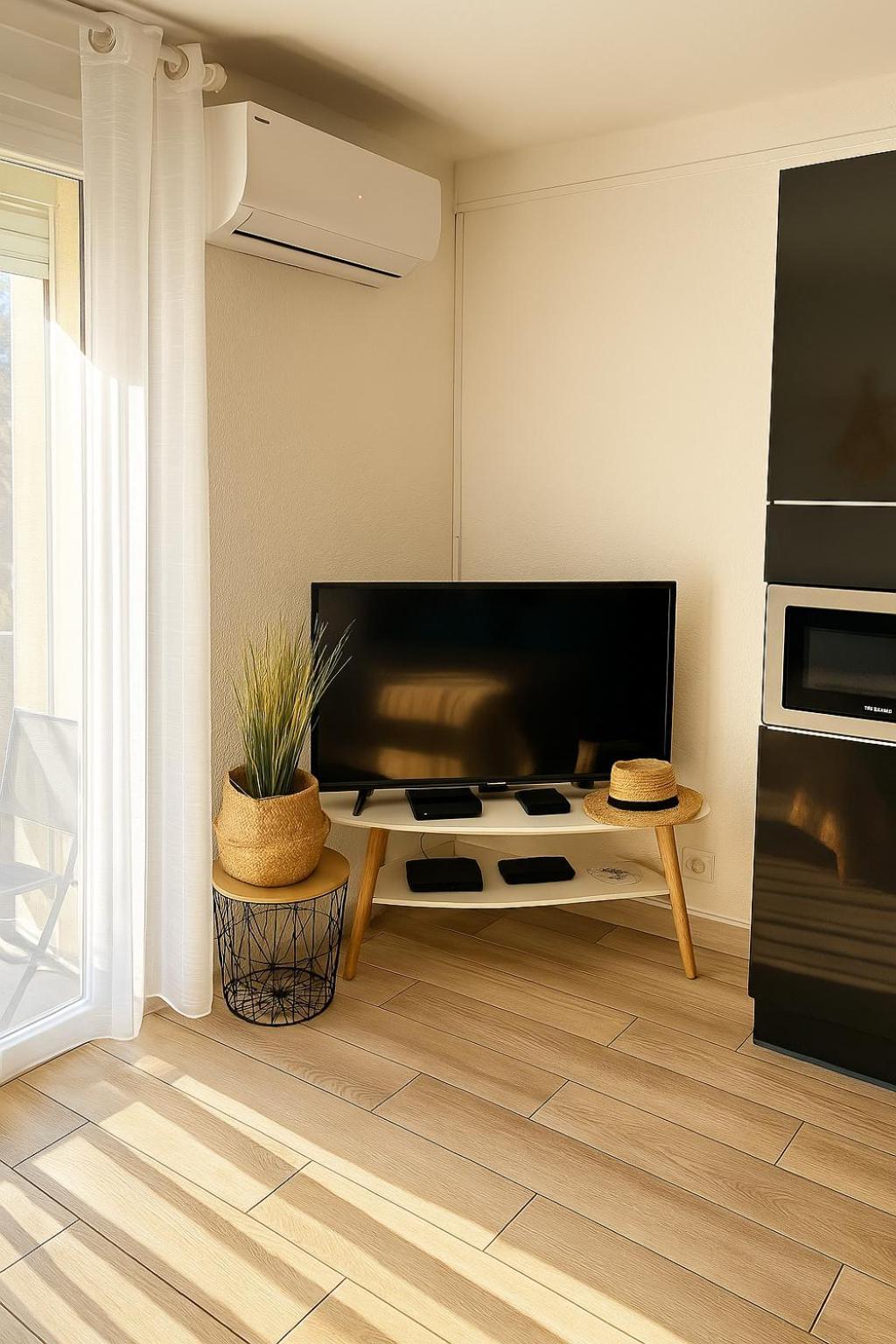 "Cosy" Appartement Confort De 50M2 A 150M De La Mer Et Du Centre Ville, Parking Gratuit Canet-en-Roussillon Exteriér fotografie